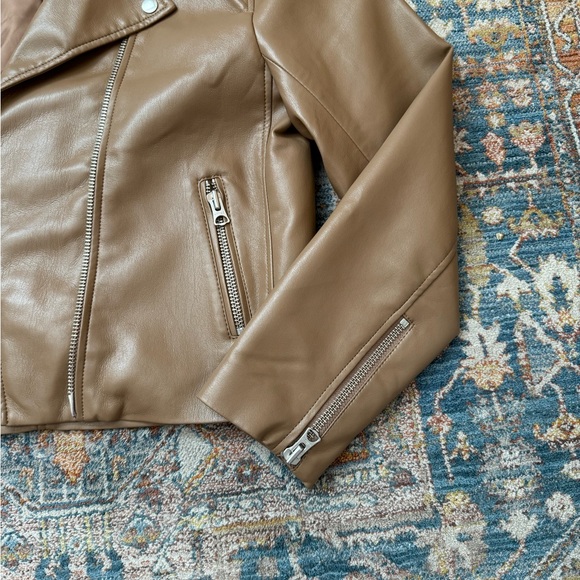 Aritzia Wilfred Diaz Motorcycle Jacket in Camel Brown - Picture 3 of 5